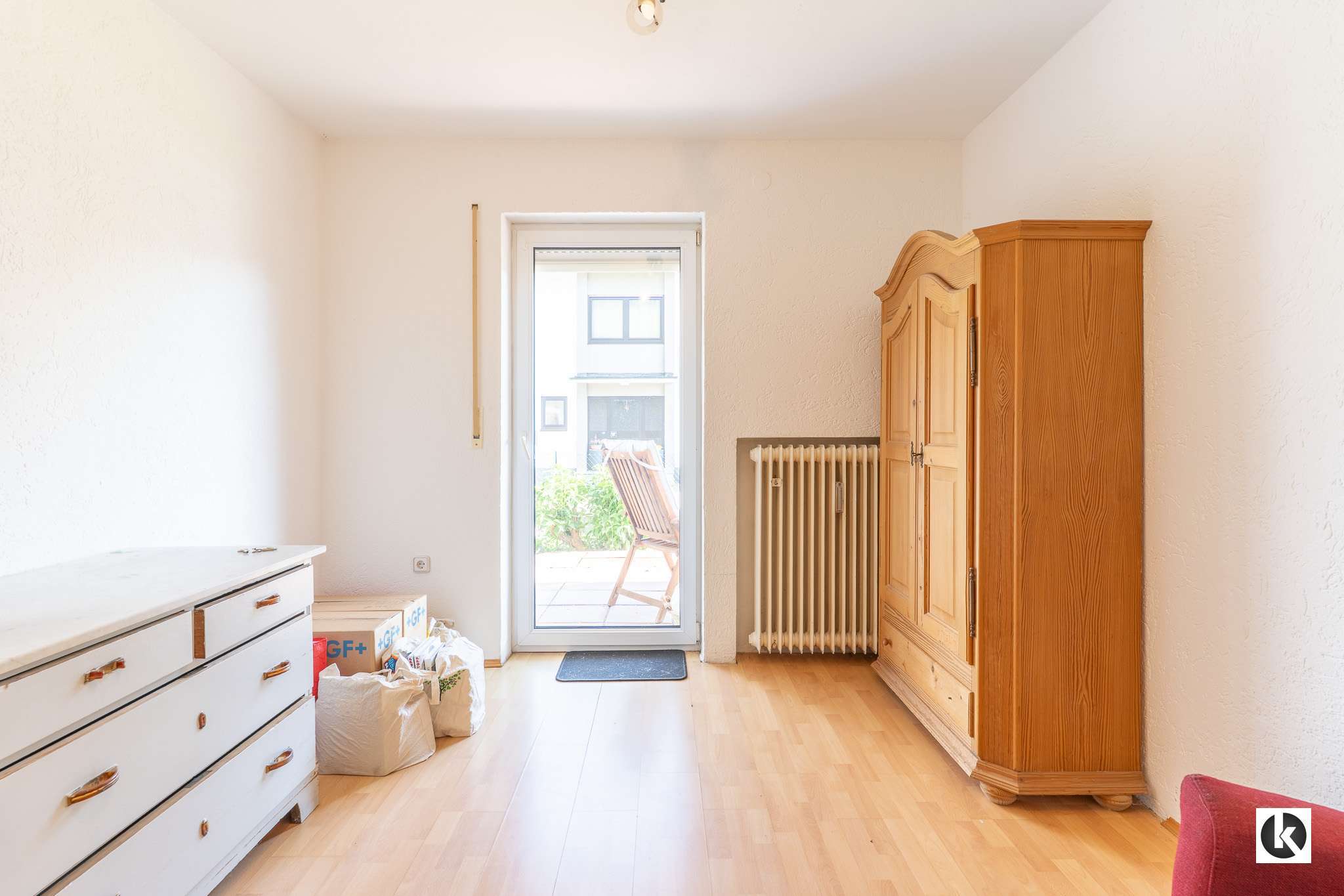 Immobilie in Neuburg an der Donau - Wohnhaus mit drei Einheiten und großem Grundstück in Bittenbrunn - Bild 3