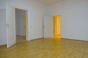 Eigennutzung und Vermietung, 4 FH mit Lager – Die vollständige Adresse der Immobilie erhältst du vom Anbieter., 63739 Stadtmitte, Aschaffenburg – Vorschaubild 48