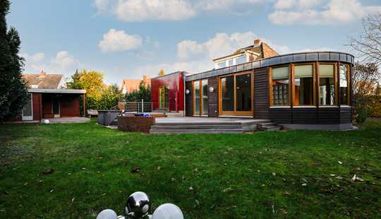 Bild von Ihr Familienparadies im Grünen von Hamburg-Meiendorf vereint viel Platz, Komfort und Charme