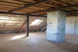 HANDWERKER AUFGEPASST! Doppelhaushälfte mit Einliegerwohnung und Garage – Ballenstedter Straße 24, 39218 Salzlandkreis – Vorschaubild 4