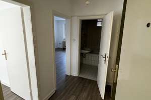 E.- Huttrop mit kostengünstiger E.-Heizung schöne 2 Raum Wohnung mit Balkon – Spichernstr. 41, 45138 Huttrop, Essen – Vorschaubild 6
