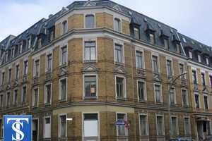 unsaniertes Mehrfamilienhaus / Reiheneckhaus mit 6 WE in Oelsnitz / Vogtland – Vogtlandkreis – Vorschaubild 2