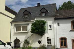 Einfamilienhaus in Prüm in zentraler Lage – Bitburg-Prüm (Kreis) – Vorschaubild 1