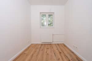 Kernsanierte 3-Zimmer-Wohnung mit Süd-Balkon *bezugsfrei* – Regensburger Straße 10a, 10777 Wilmersdorf, Berlin – Vorschaubild 4
