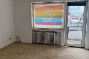 Modernisierungsbedürftige 2-Zimmerwohnung mit 2 Balkonen und TG-Platz – Martinstr. 43, 40221 Bilk, Düsseldorf – Vorschaubild 9