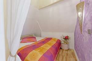 Möblierte Maisonette Wohnung in Jugendstilvilla mit Blick ins Grüne in Stuttgart Feuerbach – Die vollständige Adresse der Immobilie erhältst du vom Anbieter., 70469 Bahnhof Feuerbach, Stuttgart – Vorschaubild 10