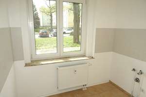 Hübsche 2-Raum-Whg mit Laminatboden in schicker Echtholzoptik – Sachsenring 29, 9127 Gablenz, Chemnitz – Vorschaubild 10