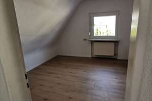 Doppelhaushälfte in Eibach am Wiesengrund  – Die vollständige Adresse der Immobilie erhältst du vom Anbieter., 90451 Eibach, Nürnberg – Vorschaubild 10
