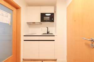 Helle Souterrain-Oase mit Terrasse – stilvoll möbliertes Wohnerlebnis – Mönchstraße 25, 70191 Am Pragfriedhof, Stuttgart – Vorschaubild 7