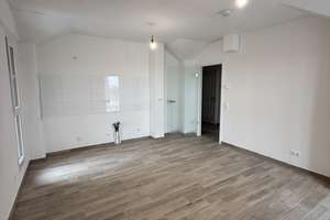 Lieblingsplatz mit Wasserblick – helle Wohnung mit verglastem Balkon – 39106 Alte Neustadt, Magdeburg – Vorschaubild 5