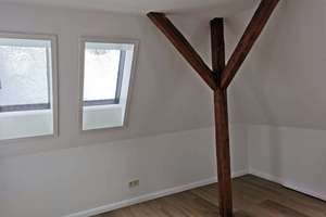 Kleine gemütliche 2-Raum-Dachgeschosswohnung in der Niedersedlitzer Blumensiedlung – frei ab sofort – Lugaer Str. 40, 1259 Niedersedlitz, Dresden – Vorschaubild 7