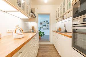 Direkt am Strand - Terrassenwohnung über zwei Ebenen mit Elbblick – Die vollständige Adresse der Immobilie erhältst du vom Anbieter., 22587 Blankenese, Hamburg – Vorschaubild 11