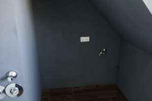 Gemütliche 3-Zimmer-Dachgeschosswohnung mit EBK & Stellplatz – 64319 Pfungstadt – Vorschaubild 4
