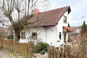 Einfamilienhaus mit ELW und Blick ins Grüne – Die vollständige Adresse der Immobilie erhältst du vom Anbieter., 79292 Pfaffenweiler – Vorschaubild 3