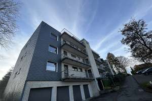 Flexible Wohnlösung: Große Wohnung aus zwei Einheiten in guter Wohnlage – Die vollständige Adresse der Immobilie erhältst du vom Anbieter., 42349 Cronenberg, Wuppertal – Vorschaubild 2