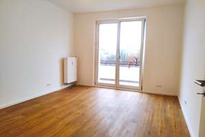 Helle Altbauwohnung mit Südbalkon, 3 Zimmern und Keller – ☎️ 0172-3261193