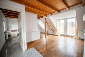-Über den Dächern von Düsseldorf- Traumhafte Altbauwohnung zzgl. 28 m² Spitzboden – Die vollständige Adresse der Immobilie erhältst du vom Anbieter., 40215 Friedrichstadt, Düsseldorf – Vorschaubild 8