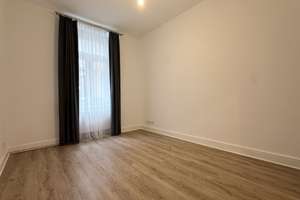 Kernsanierte 2-Zimmer-Altbauwohnung mit neuer Einbauküche im Herzen von Wiesbaden – Moritzstraße 49, 65185 Mitte, Wiesbaden – Vorschaubild 5