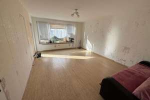 Helle 3-Zimmer-Wohnung mit Balkon, modernem Bad, Einbauküche und Außenstellplatz – Die vollständige Adresse der Immobilie erhältst du vom Anbieter., 38228 Lebenstedt, Salzgitter – Vorschaubild 4