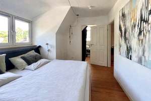 Wunderschöne Maisonette-Wohnung mit viel Raum und sonnigem Balkon in Groß Borstel – Die vollständige Adresse der Immobilie erhältst du vom Anbieter., 22453 Groß Borstel, Hamburg – Vorschaubild 7