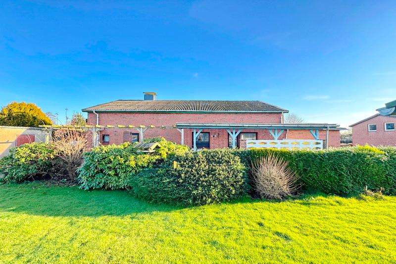 Riesiger Bungalow zum Schnäppchenpreis mitten im Grünen – Wohnen auf ca. 256m² Wohn-/Nutzfläche!, Rendsburg Eckernförde Kreis – Bild 4