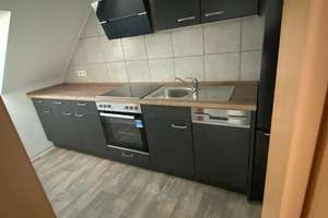 gemütliche 2 1/2-Zimmer-DG-Wohnung inkl. Küche in Bochum Stiepel – Kemnaderstr. 90, 44797 Stiepel, Bochum – Vorschaubild 2