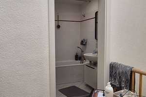 kleines Haus in Haus Maisonette ca. 90 m² 3 Zimmer – Meyerbeerstr. 50, 13088 Berlin – Vorschaubild 7