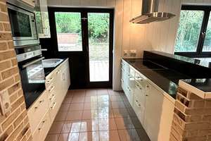 Viel Platz für die Familie/// Familienhaus mit Garten und Garage in 66117 Saarbrücken zu verkaufen – Die vollständige Adresse der Immobilie erhältst du vom Anbieter., 66117 Alt-Saarbrücken, Saarbrücken – Vorschaubild 11