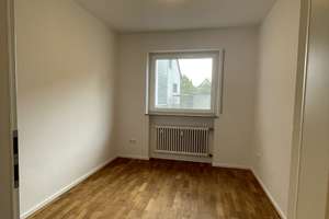 Verfügbar ab sofort:  geschmackvolle Wohnung in Stuttgart - Vaihingen – Glockenblumenstraße 9, 70563 Vaihingen-Mitte, Stuttgart – Vorschaubild 9