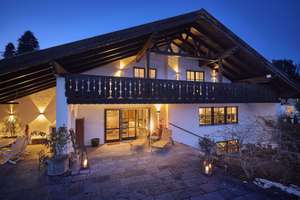 TRAUMHAFT GESTALTETES LANDHAUS - Ihr privater Luxus Retreat mit Seeblick! 450 qm Wohn/Nutz! – Die vollständige Adresse der Immobilie erhältst du vom Anbieter., 82327 Tutzing – Vorschaubild 2