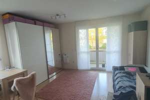 Gepflegte Wohnung mit Weitsicht von privat – Die vollständige Adresse der Immobilie erhältst du vom Anbieter., 86156 Oberhausen-Süd, Augsburg – Vorschaubild 2