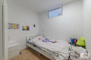 Modernisiert & gepflegt – 3-Zimmer-Wohnung mit Balkon und Einbauküche – Die vollständige Adresse der Immobilie erhältst du vom Anbieter., 42103 Elberfeld West, Wuppertal – Vorschaubild 8