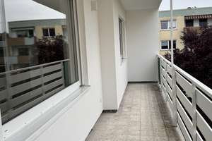 Erstbezug nach Kernsanierung - Exklusive, lichtdurchflutete 3 Zi.- Wohnung mit gehobener Ausstattung – Alte Nürnbergr 73, 93059 Steinweg-Pfaffenstein, Regensburg – Vorschaubild 27