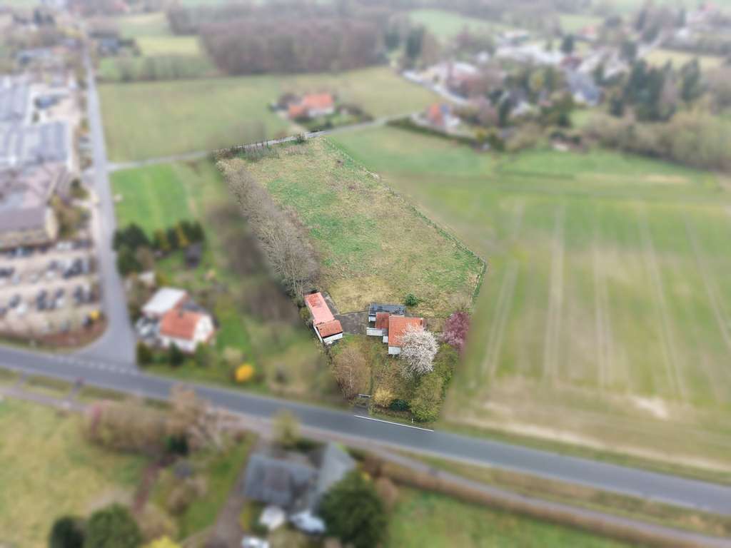 Immobilie in Vlotho - Platz für Tiere, Ideen & Zuhause – über 9.000 m² Freiheit! - Bild 0