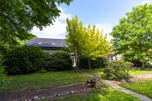 Idyllische Reitanlage mit Wohnhaus, Gästezimmern und Wirtschaftsgebäuden – Die vollständige Adresse der Immobilie erhältst du vom Anbieter., 27612 Loxstedt – Vorschaubild 3