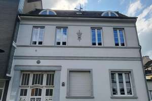 Familiendomizil o. Kapitalanlage mit Loft Charakter + Dachterrasse in zentraler Lage von Krefeld
