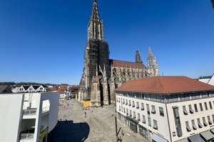Großzügige Dachgeschosswohnung WG-geeignet - Zentral in Ulm – Die vollständige Adresse der Immobilie erhältst du vom Anbieter., 89073 Mitte, Ulm – Vorschaubild 4
