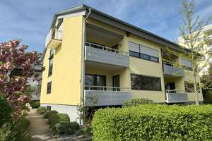 WOHNTRAUM in Korntal mit Balkon und Einbauküche und Garage zu verkaufen !