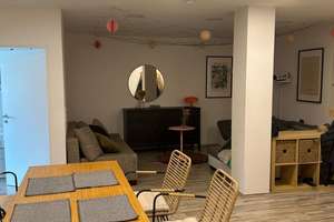 Schöne, zentral gelegene 3-Zimmer-Wohnung - sehr gut für eine WG geeignet!