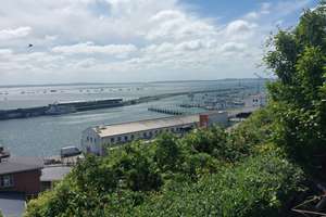 Stilvolle 3-Zimmer-Hochparterre-Wohnung mit Ostseeblick
