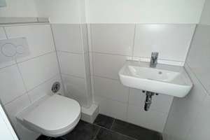 3er WG - Erstbezug nach Sanierung mit EBK in Essen 🏡  – Herwarthstraße 71, 45138 Huttrop, Essen – Vorschaubild 9