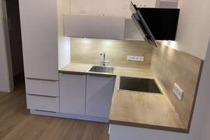 Ansprechende 2-Zimmer-EG-Wohnung mit Einbauküche & Terrasse/Garten in München – Henschelstraße 29, 81249 Lochhausen, München – Vorschaubild 11