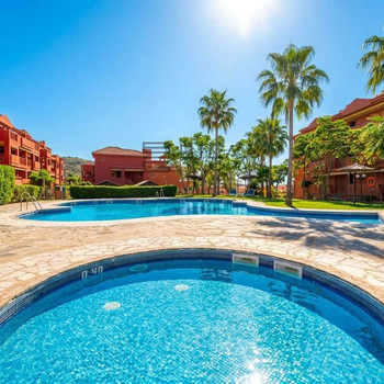 Wohnung zum Verkauf in Urb. Reserva de Marbella in Marbella