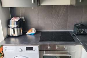 Wohnen mit Charakter: 2-Zimmer-Wohnung in Leipzig-Anger-Crottendorf