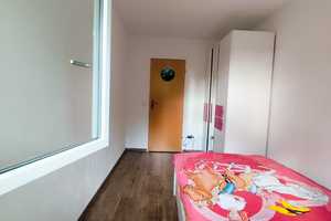 Exklusive 4-Zimmer-Wohnung in Augsburg (Einbauküche+Ideal für große Familie & Pendler) – Stettiner Straße 3, 86167 Augsburg – Vorschaubild 9