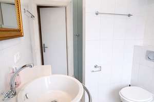 Wasserlage: Großzügige Eigentumswohnung für Paare und Familien -  ideal zur Selbstgestaltung – Die vollständige Adresse der Immobilie erhältst du vom Anbieter., 22297 Alsterdorf, Hamburg – Vorschaubild 13