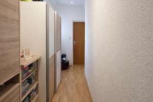 Attraktive 3-Zimmer-Wohnung  – solide Kapitalanlage mit Entwicklungspotenzial in Augsburg-Pfersee – Die vollständige Adresse der Immobilie erhältst du vom Anbieter., 86157 Pfersee-Nord, Augsburg – Vorschaubild 5