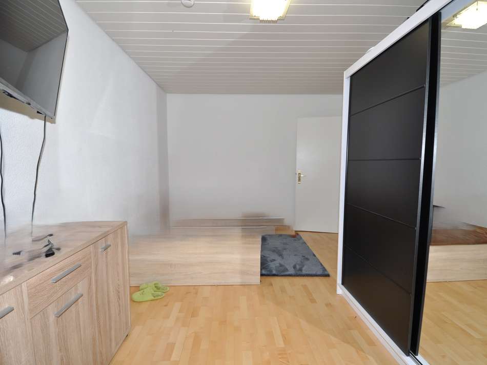22 Schlafzimmer 2 EG