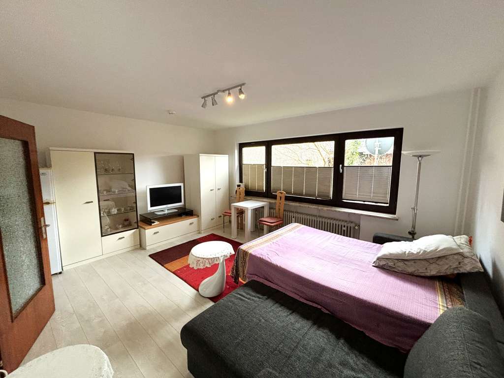 Immobilie in Hohenwestedt - Modernisierte Single-Wohnung mit Stellplatz und Gartennutzung in ruhiger Lage (RÖMBKE IMMOBILIEN KG) - Bild 4