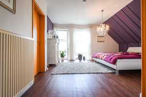 *** Traumhafter Garten mit Traumhaus ***
Eltern und Kinder werden dieses Haus lieben – Leer (Kreis) – Vorschaubild 55